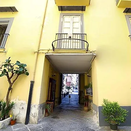 Bed & Breakfast Casa Historical Center Napoli